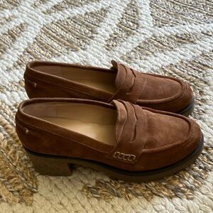 Adorable Boden Loafers